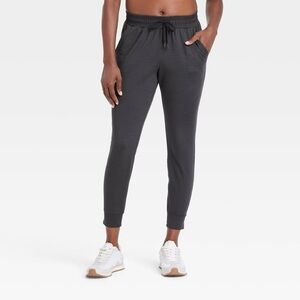 Women's Soft Stretch Jogger Pants - Heathered Black All In Motion size L